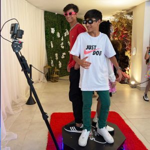 Plataforma Giratória 360 na sua Festa
